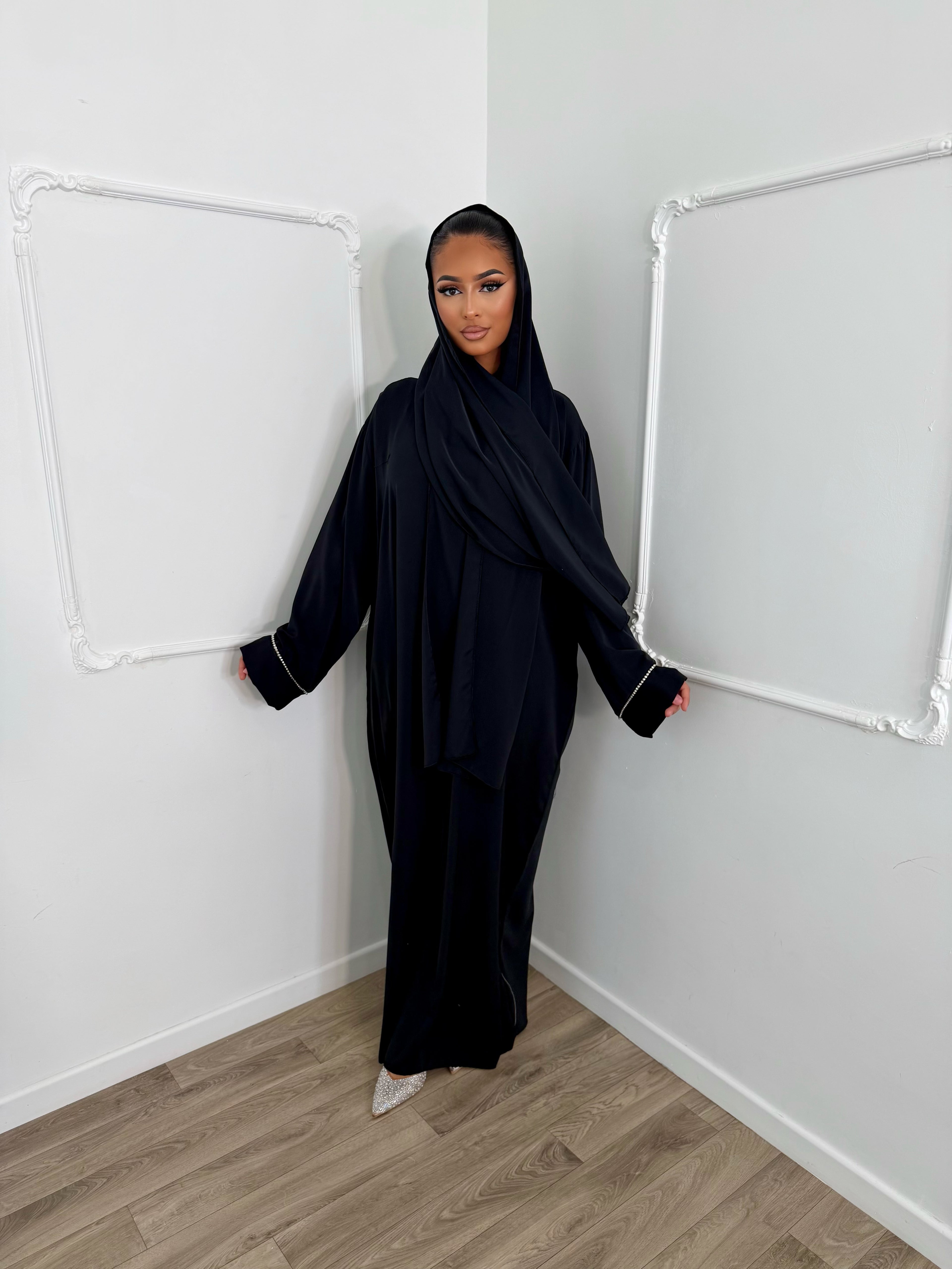 Abaya salate